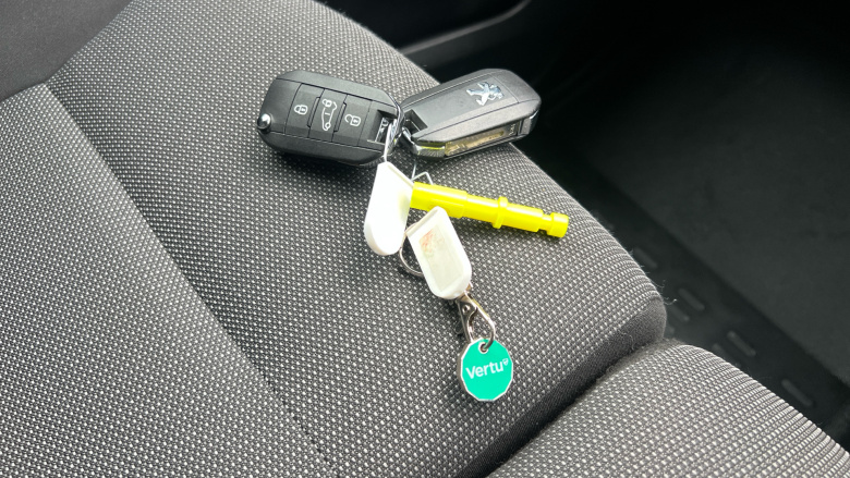 Peugeot Partner Long Diesel 950 1.5 BlueHDi 100 Asphalt Premium + Van